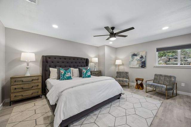 9918 Ila Drive, Dallas, TX 75220