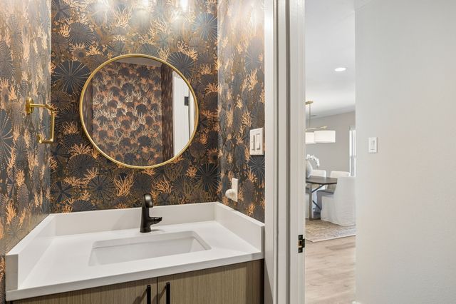 9918 Ila Drive, Dallas, TX 75220