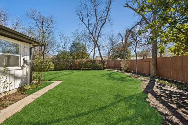 9918 Ila Drive, Dallas, TX 75220