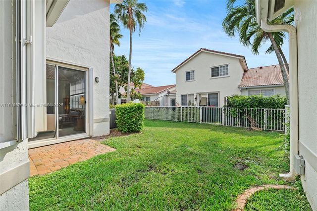 18746 SW 27th Ct, Miramar, FL 33029