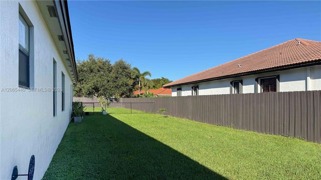 17320 SW 92nd Court 17320, Palmetto Bay, FL 33157