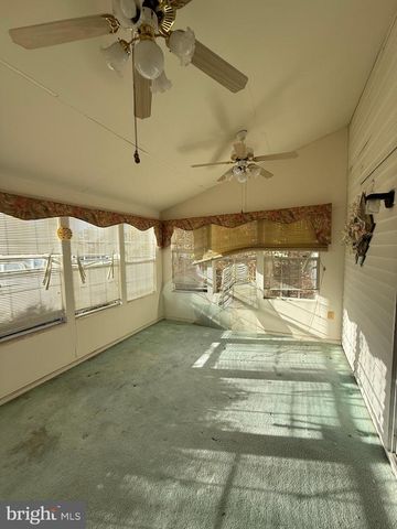 9006 TRUBADOR DR, Clinton, MD 20735