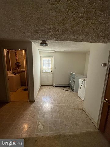 9006 TRUBADOR DR, Clinton, MD 20735