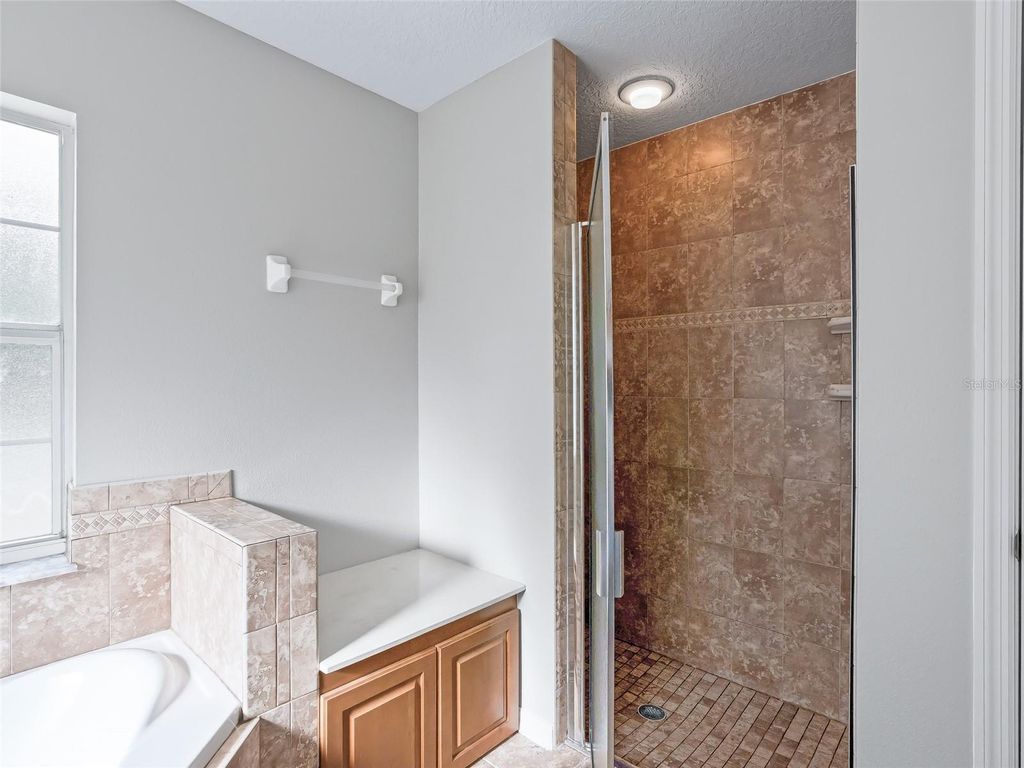 Image 18 of property listing at 8234 S US 301, Bushnell, FL 33513