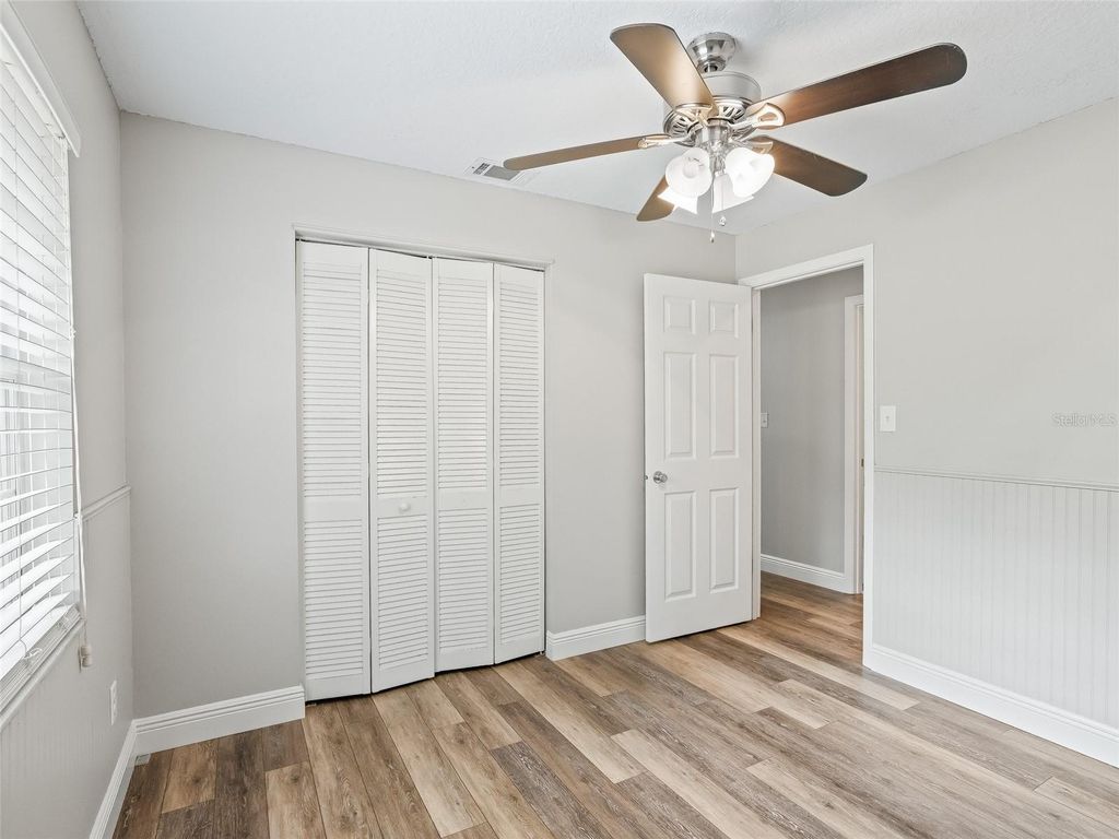 Image 24 of property listing at 8234 S US 301, Bushnell, FL 33513