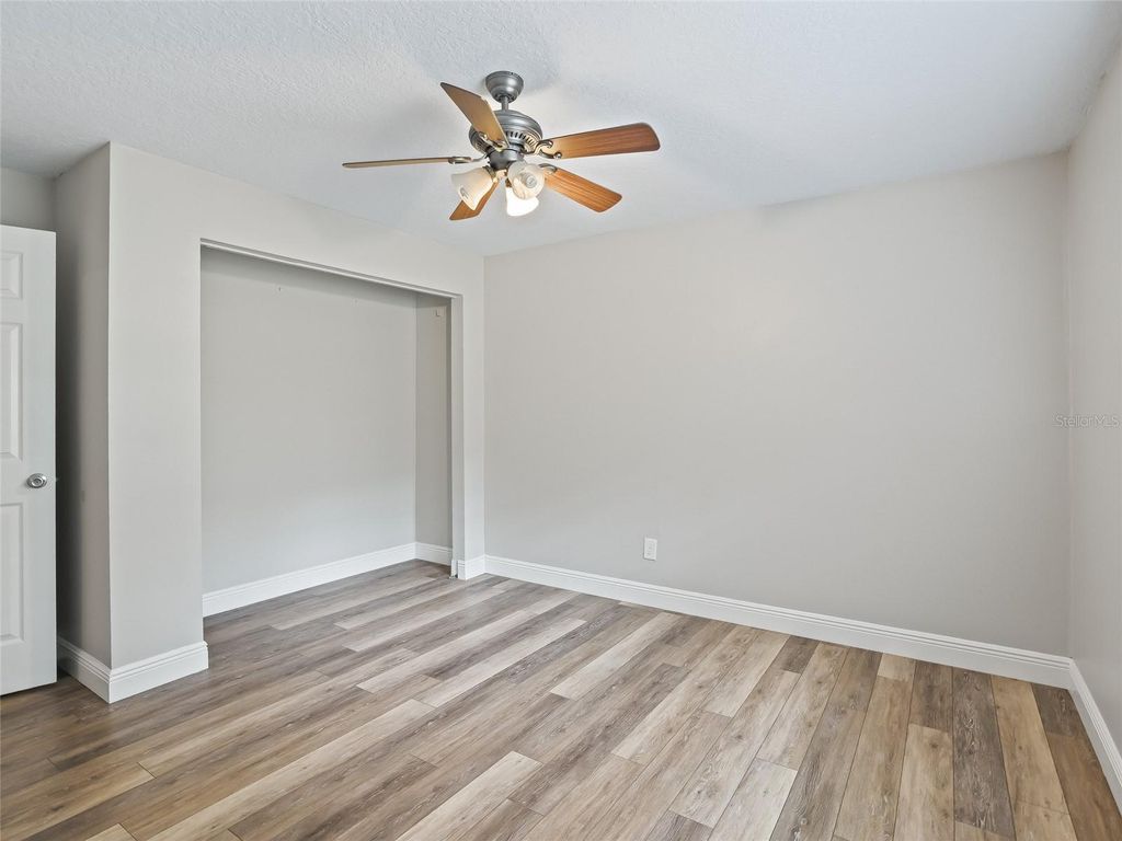 Image 26 of property listing at 8234 S US 301, Bushnell, FL 33513