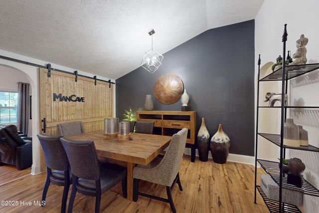 508 S Glenwood Trail, Southern Pines, NC 28387