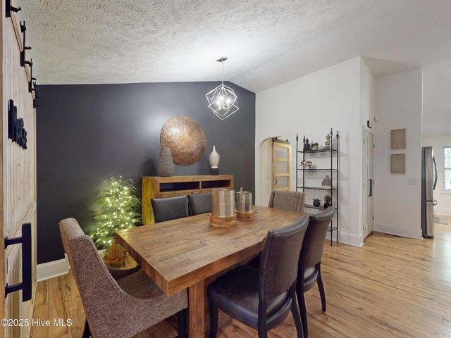 508 S Glenwood Trail, Southern Pines, NC 28387