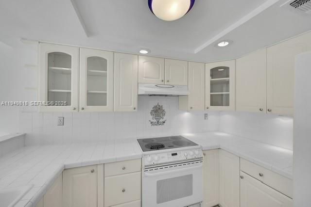 5555 N Ocean Blvd 20, Lauderdale By The Sea, FL 33308