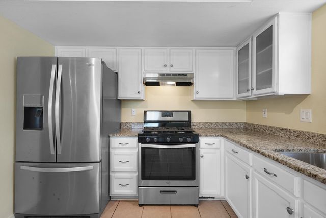 444 Wagon Train Drive SE, Rio Rancho, NM 87124