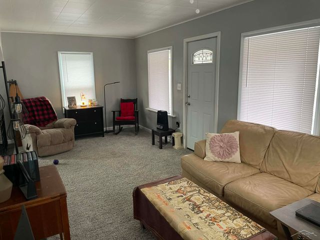 1804 N Charles Street, Saginaw, MI 48602