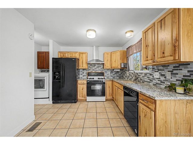 642 Howe Cir, Castle Rock, CO 80104