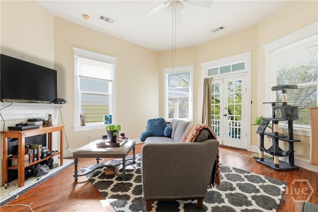 512 E Duffy Street, Savannah, GA 31401