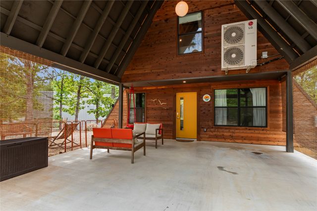 5706 Point Lavista, Malakoff, TX 75148