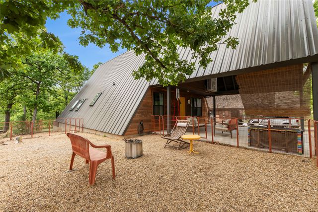 5706 Point Lavista, Malakoff, TX 75148