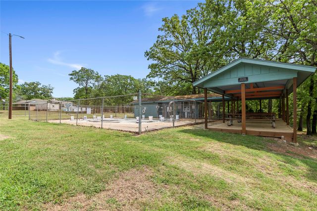 5706 Point Lavista, Malakoff, TX 75148