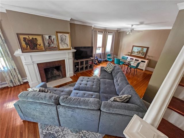 17 Sessions Street, Providence, RI 02906