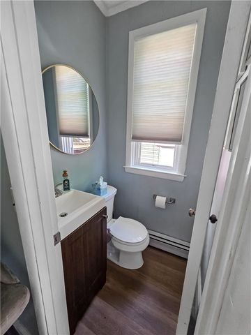 17 Sessions Street, Providence, RI 02906