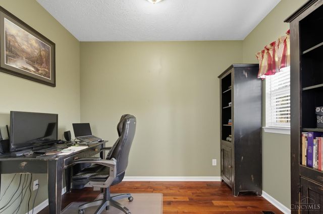 8199 Vadith Court, West Chester, OH 45069