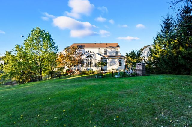 8199 Vadith Court, West Chester, OH 45069