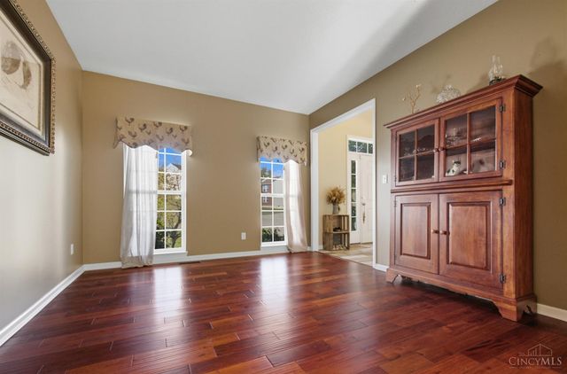 8199 Vadith Court, West Chester, OH 45069