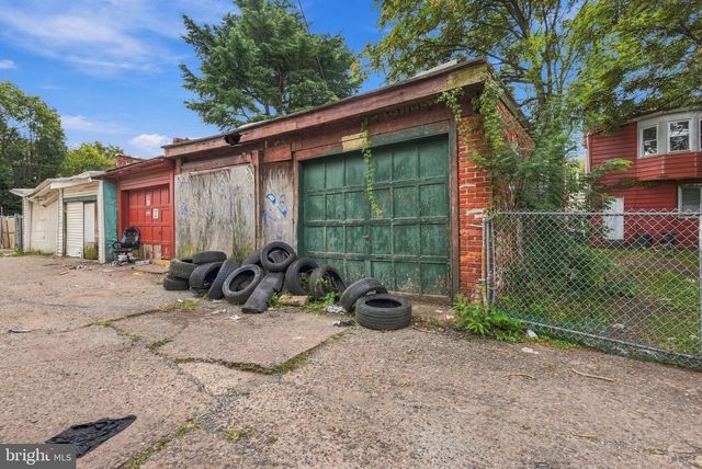 320 GENESEE ST, Trenton, NJ 08611