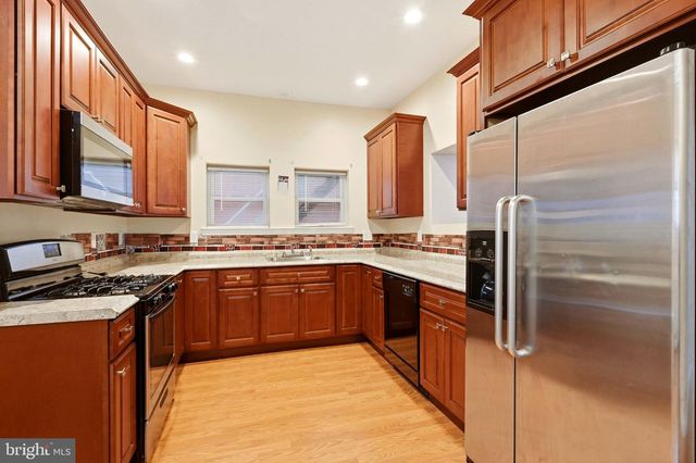 320 GENESEE ST, Trenton, NJ 08611