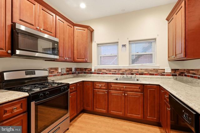 320 GENESEE ST, Trenton, NJ 08611