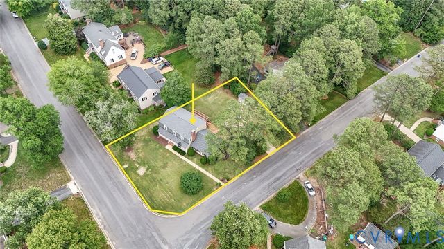 1801 Windingridge Dr, Henrico, VA 23238