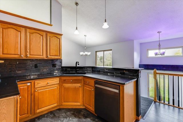 449 S Limuel Ct., Wichita, KS 67235
