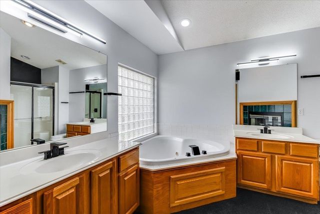 449 S Limuel Ct., Wichita, KS 67235