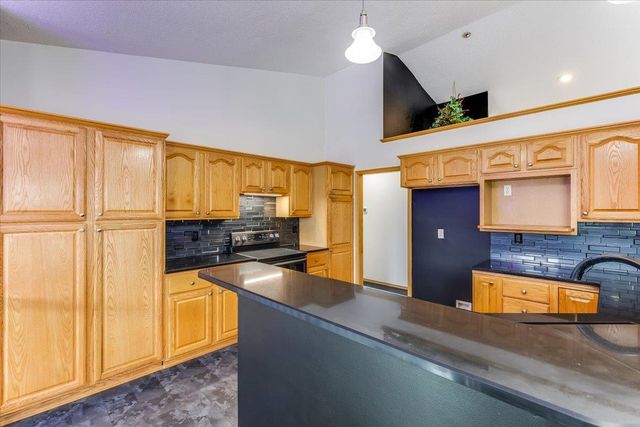 449 S Limuel Ct., Wichita, KS 67235