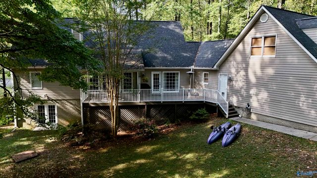 120 Arbery Drive NW, Huntsville, AL 35806