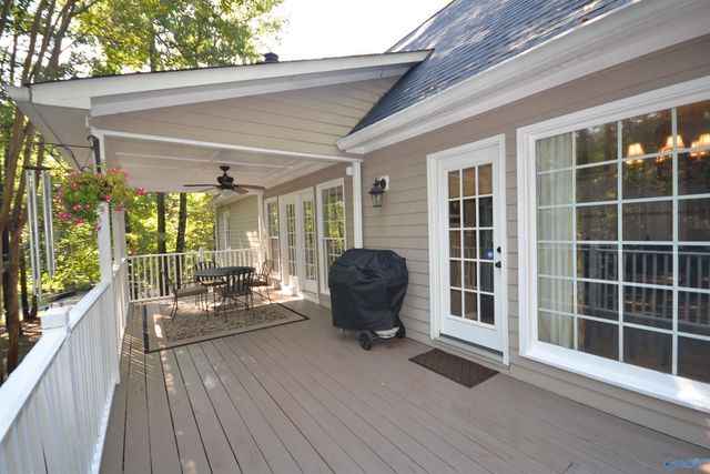 120 Arbery Drive NW, Huntsville, AL 35806