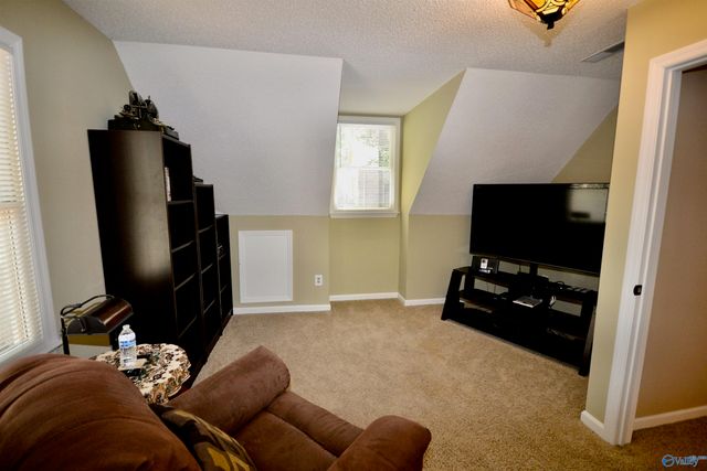 120 Arbery Drive NW, Huntsville, AL 35806