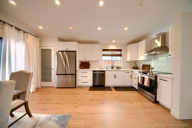 471 Pombo Square Dr, Tracy, CA 95376