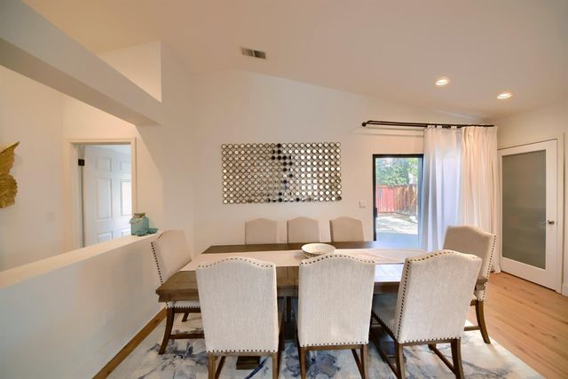 471 Pombo Square Dr, Tracy, CA 95376