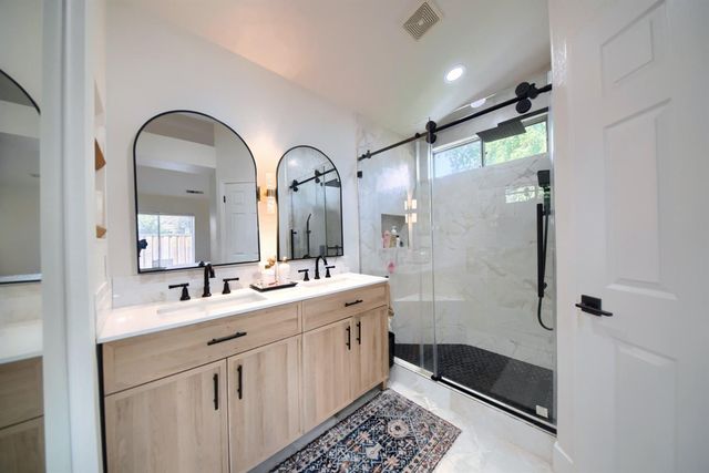 471 Pombo Square Dr, Tracy, CA 95376