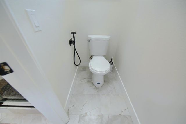 471 Pombo Square Dr, Tracy, CA 95376