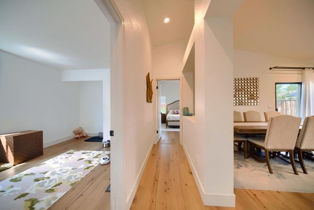 471 Pombo Square Dr, Tracy, CA 95376