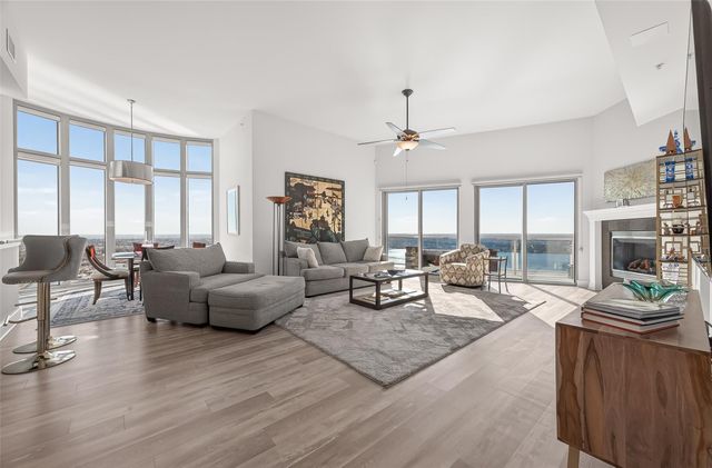 4821 Nasa Parkway 22E, Pasadena, TX 77586