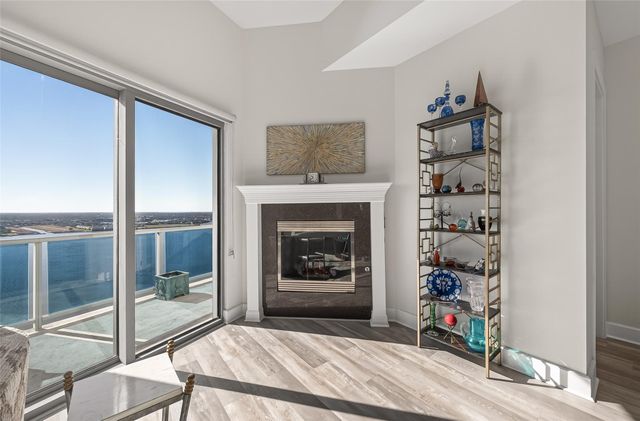 4821 Nasa Parkway 22E, Pasadena, TX 77586