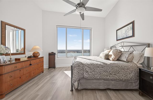 4821 Nasa Parkway 22E, Pasadena, TX 77586