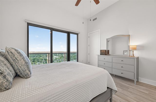 4821 Nasa Parkway 22E, Pasadena, TX 77586