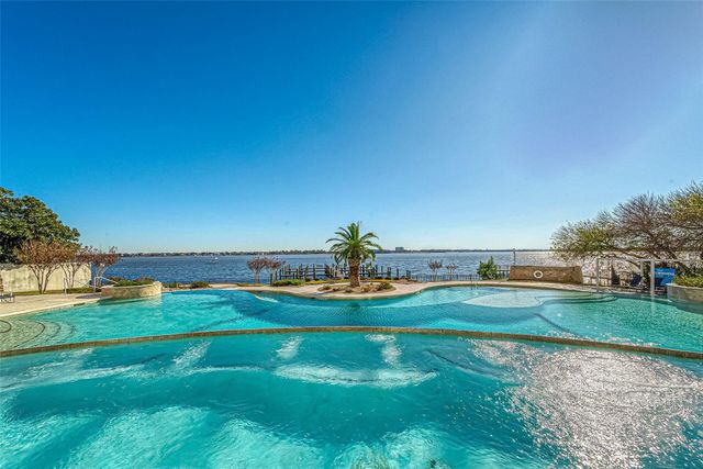 4821 Nasa Parkway 22E, Pasadena, TX 77586