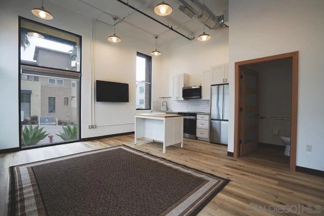 5063 Waterview Way 101, Oceanside, CA 92057