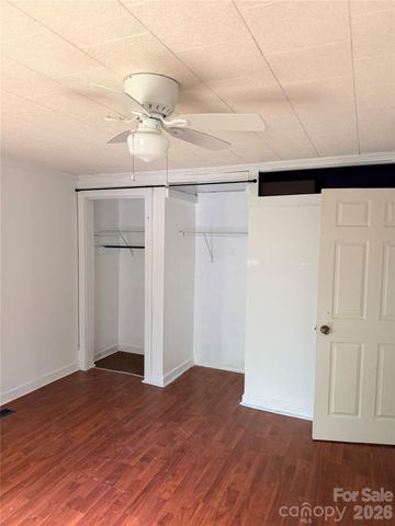 103 E Maryland Avenue, Bessemer City, NC 28016
