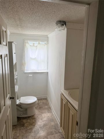 103 E Maryland Avenue, Bessemer City, NC 28016