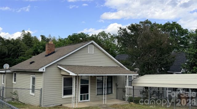 103 E Maryland Avenue, Bessemer City, NC 28016