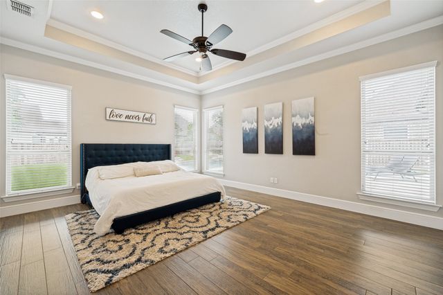 404 Nora Lane, Argyle, TX 76226